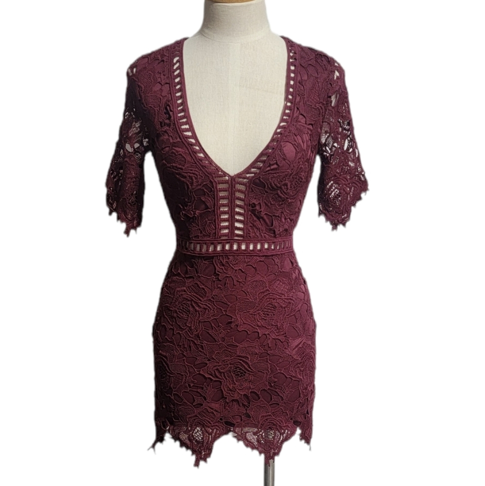 URBAN OUTFITTERS* Lace Mini Dress - Picture 2 of 4
